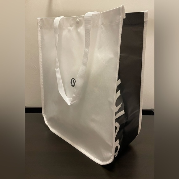 LULULEMON ATHLETICA Reusable Shopping Gift Bag - Picture 3 of 4